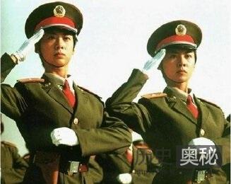 中国人民解放军军服发展历史